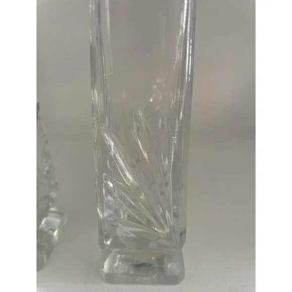 Vintage Norleans Japan Etched Glass Salt Pepper Shakers Leaf Pattern Tall Pair - Picture 4 of 6